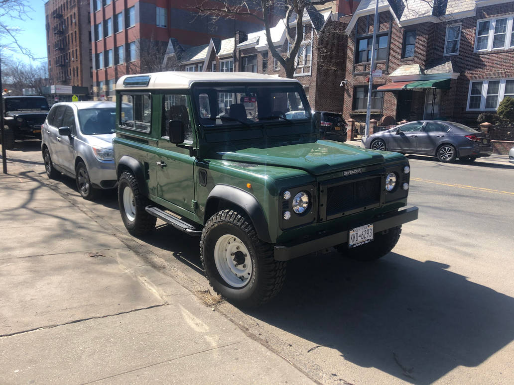 Land Rover by Hubfanlover678 on DeviantArt