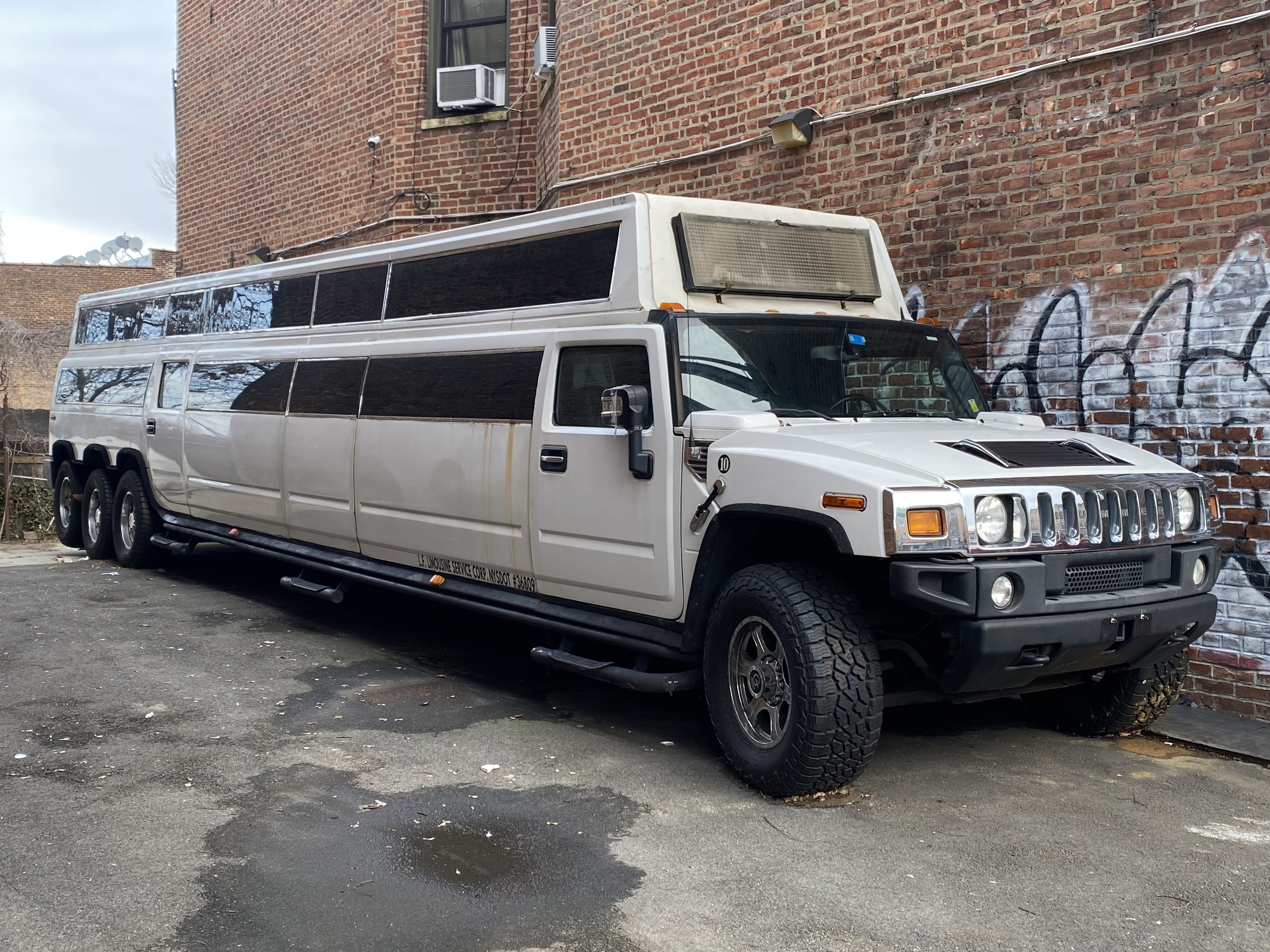 Hummo Limmo 8 Wheeled Humvee/Hummer Limo/Limousine by Hubfanlover678 on DeviantArt