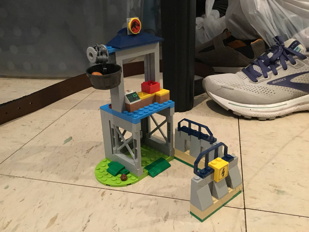 LEGO Jurassic Park Velociraptor Pen by Hubfanlover678 on DeviantArt