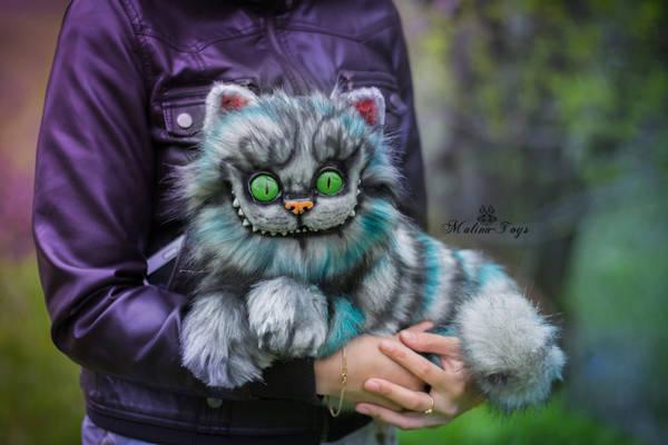 SOLD! Poseale toy/100% handmade Cheshire Cat