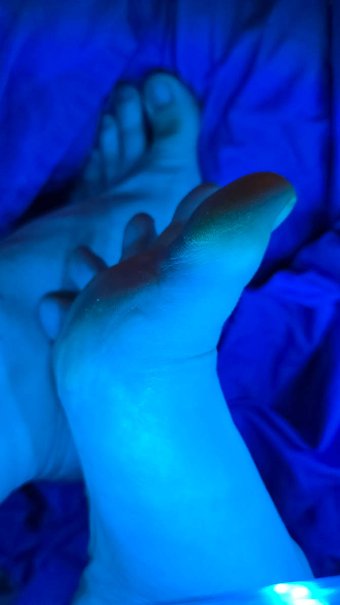 Blue Human Foot Blue Toes by Kyarria on DeviantArt