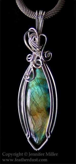 Brilliant Marquise Labradorite