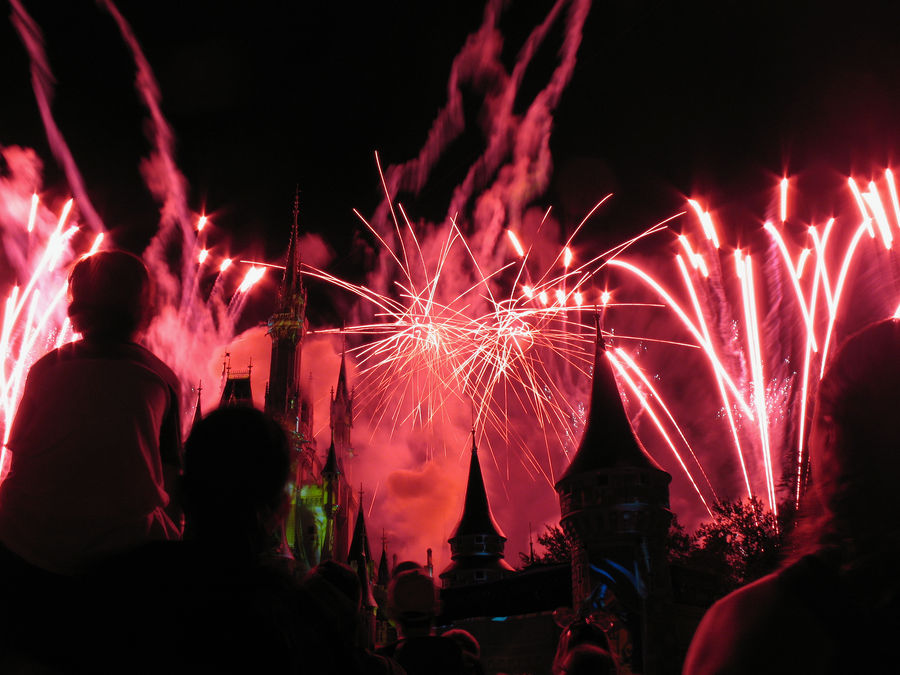 Castleton Fireworks Castle Fireworks Show IMG 1140 by TheStockWarehouse on DeviantArt