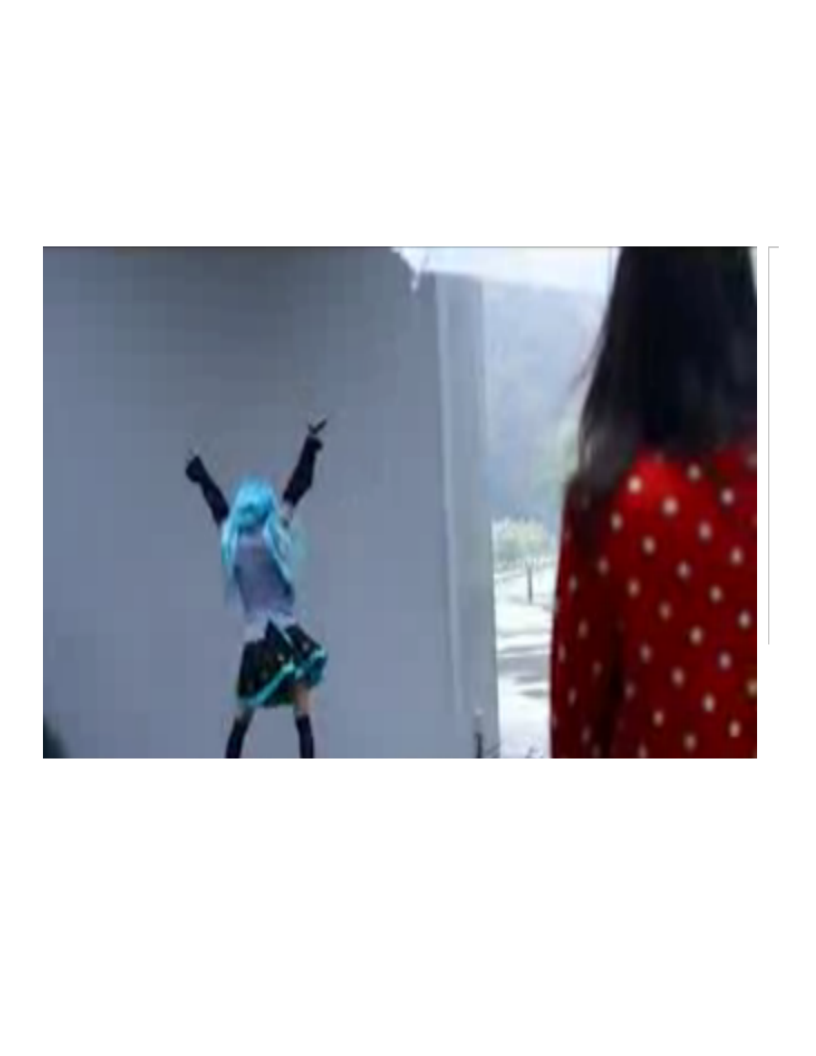 Man dancing as Miku Hatsune (video)funny!!!