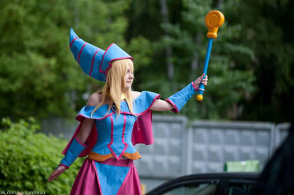 Dark Magician Girl