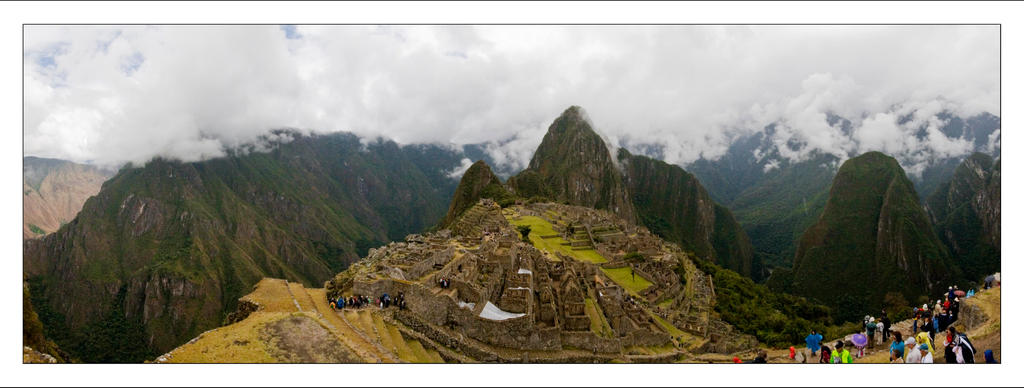 Machu Picchu Pano.