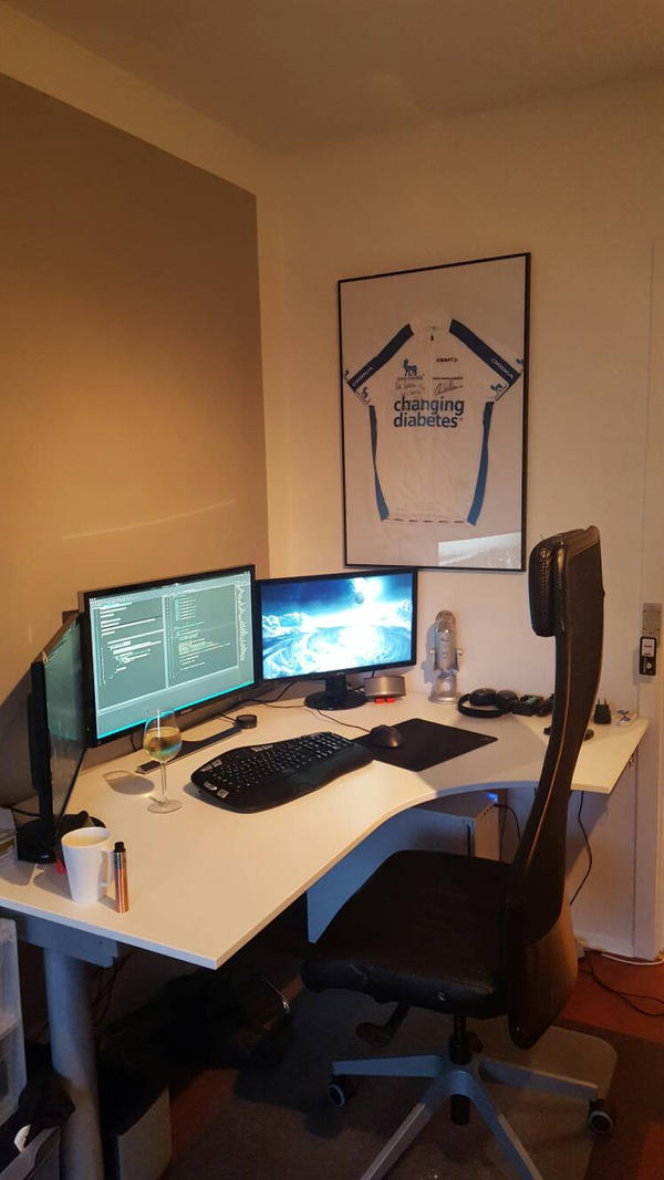 Work station by 5p34k