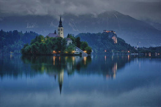 Church_in_Bled