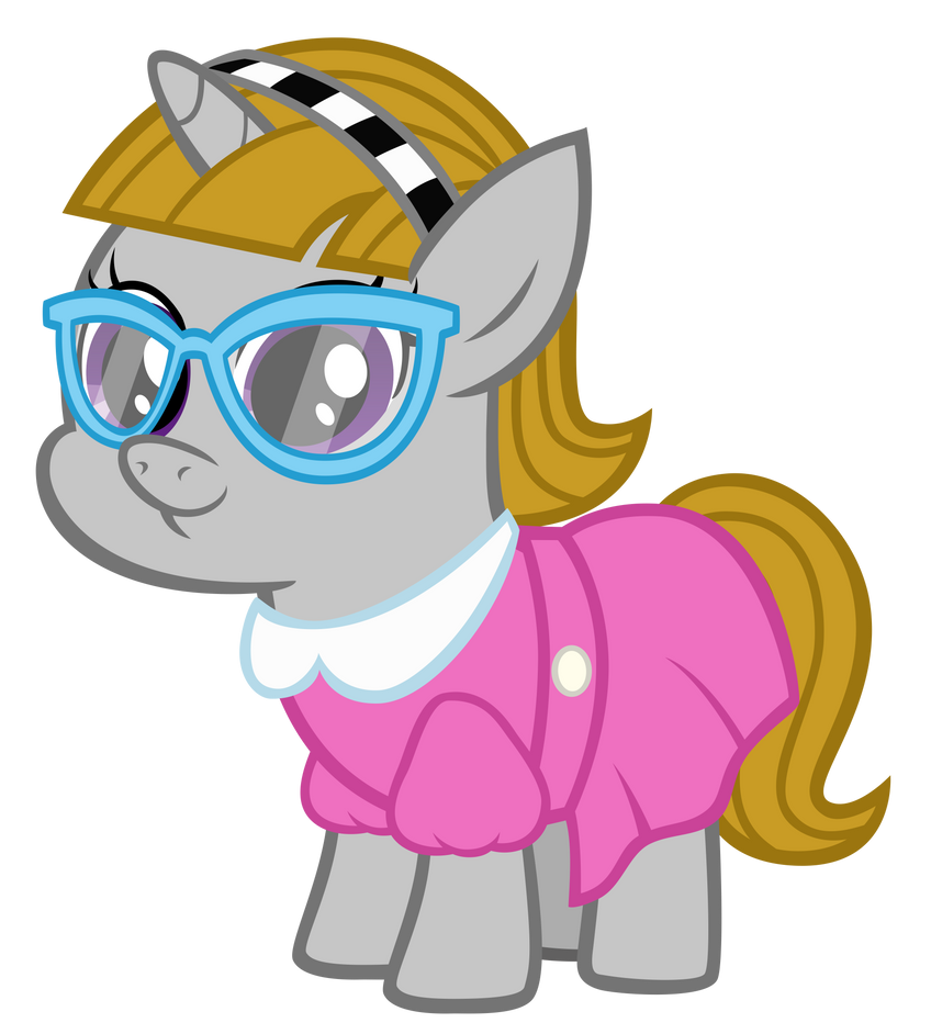 Porno: mushuk meva yeydi Uning eshagini ajoyib silkitadigan tabiiy kokrakli qoramagizdan ajoyib blowjob.