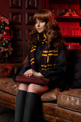 Cosplay Hermione Granger by Disharmonica