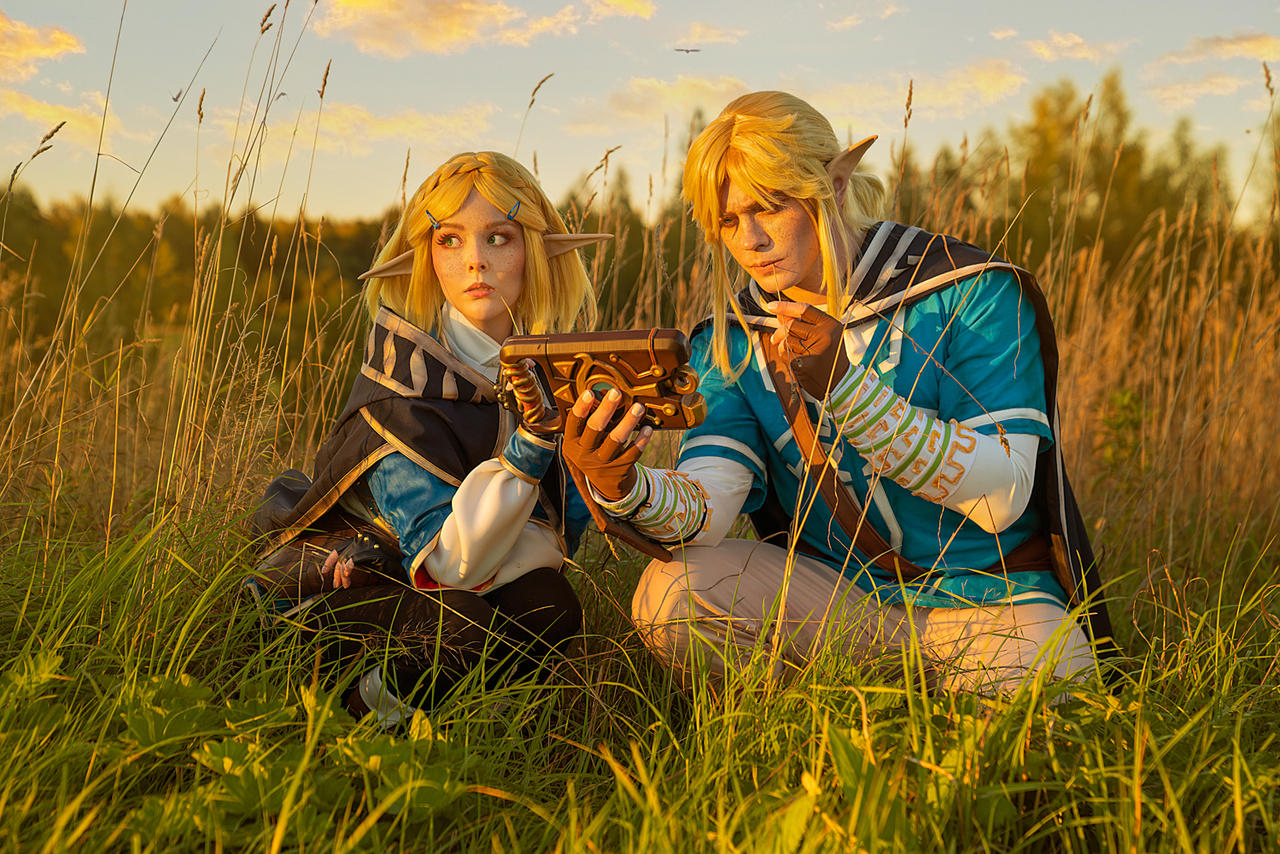 Cosplay Zelda and Link by Disharmonica on DeviantArt