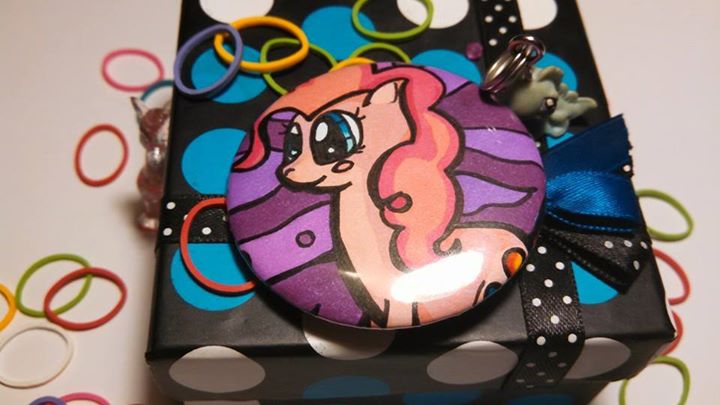 Pinkiepie Button