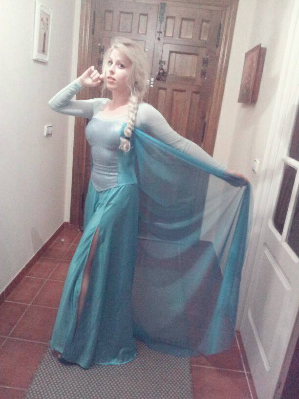 my Elsa cosplay WIP