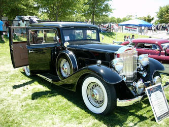 1933 Packard 1002 Club Sedan