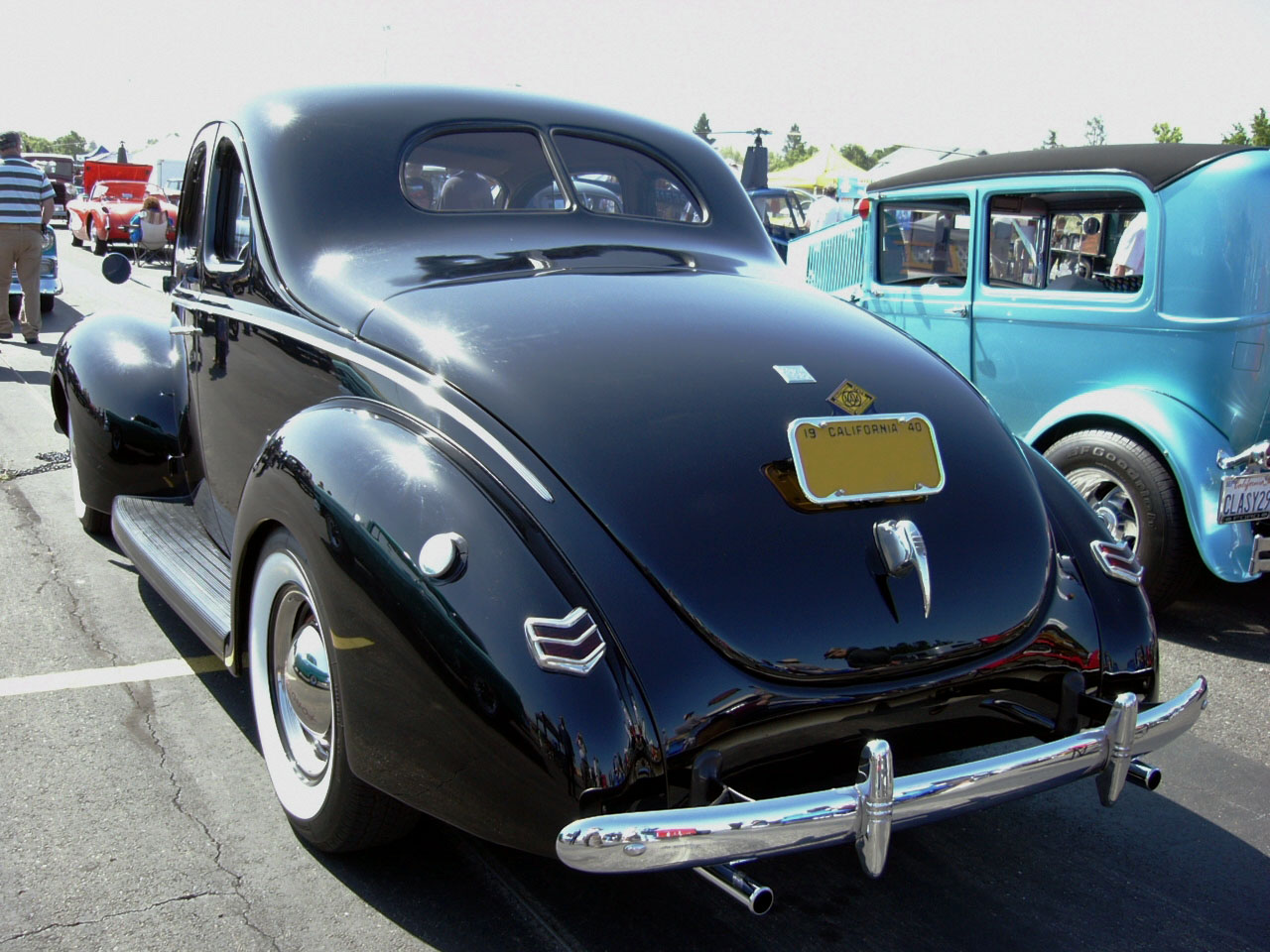 1940 Ford DeLuxe Big Booty Butt