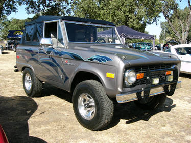 Soft Top Ford Bronco