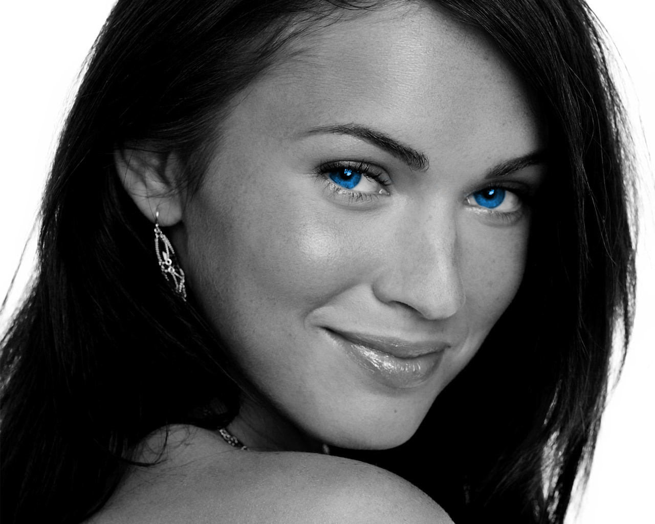 Megan Fox Blue Eyes 2