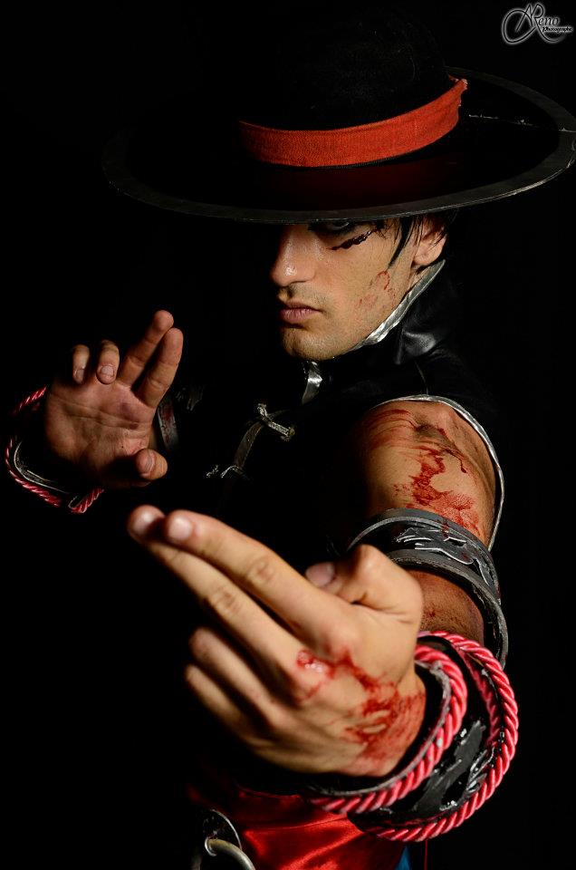 Kung Lao Cosplay - Mortal Kombat 9 by Leon Chiro