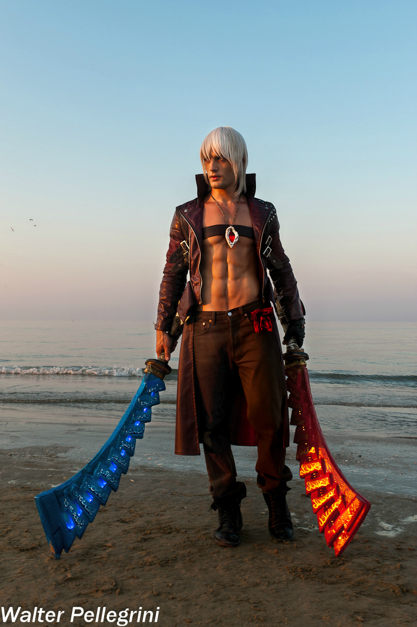 Remember That - Dante Devil May Cry 3 Cosplay by L by