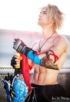 Just a Dream - Tidus Final Fantasy Cosplay by Leon