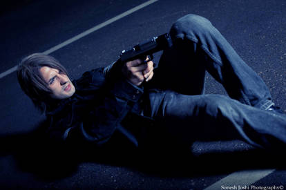 Leon Kennedy Resident Evil 6 Cosplay by Leon Chiro