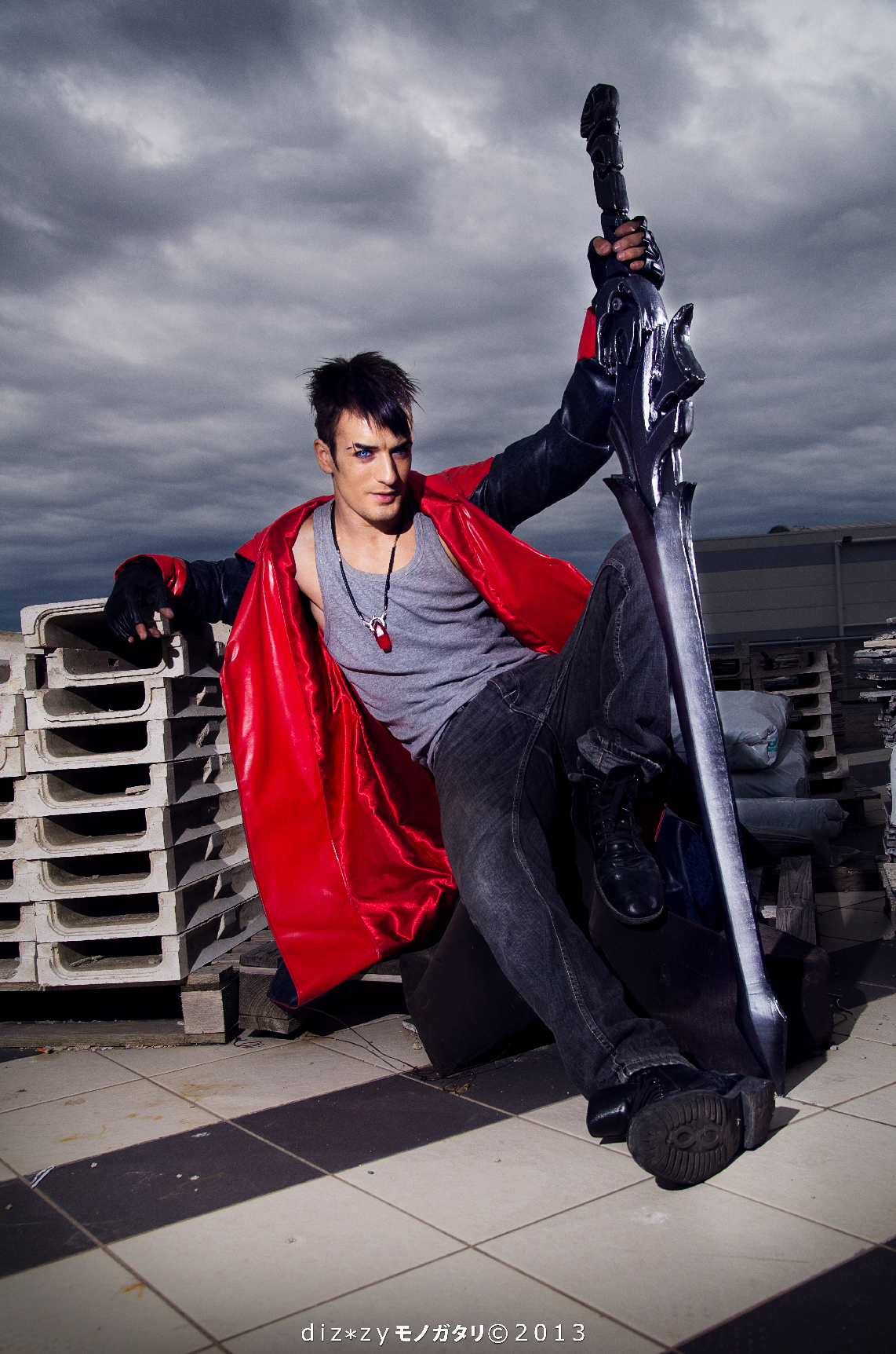 Dante - Devil May Cry 3 Cosplay by Leon Chiro, www.facebook…