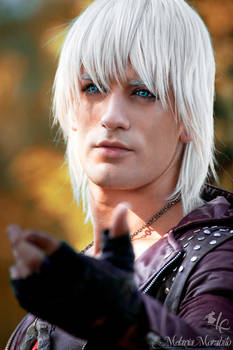 SSS Dante Devil May Cry 3 - Leon Chiro Cosplay Art