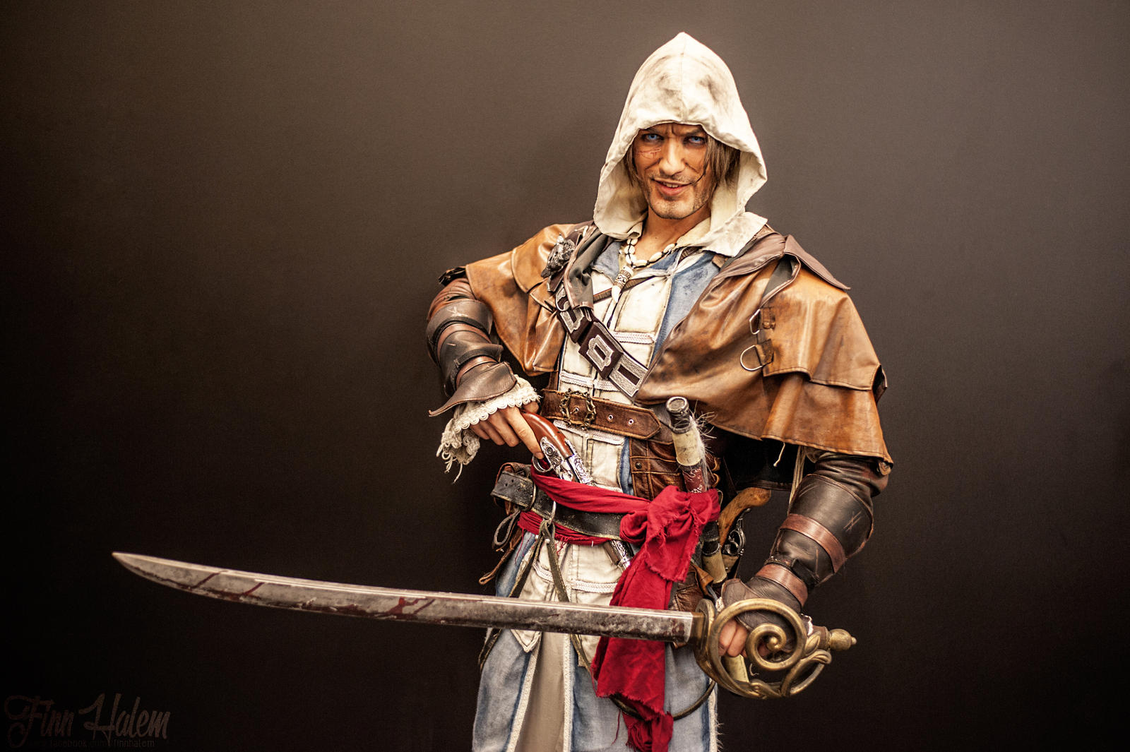Edward Kenway Cosplay Assassin's Creed IV - PARLEY by LeonChiroCosplayArt