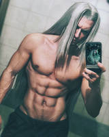 Sephiroth Cosplay Preview by Leon Chiro FFVII