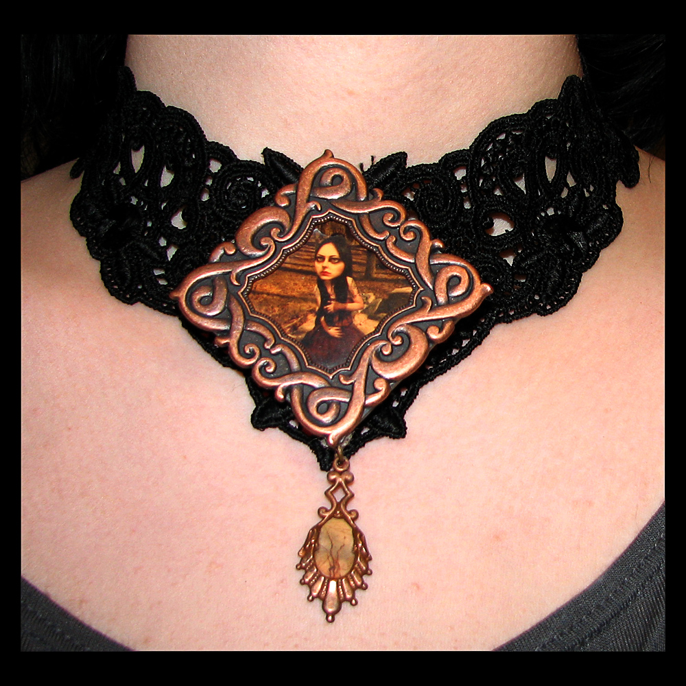 Dark Woods Necklace+Brooch