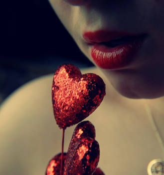 lonely heart by TheUnknownAssassin
