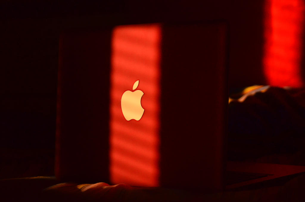 Apple Mac by zamlkawy on DeviantArt
