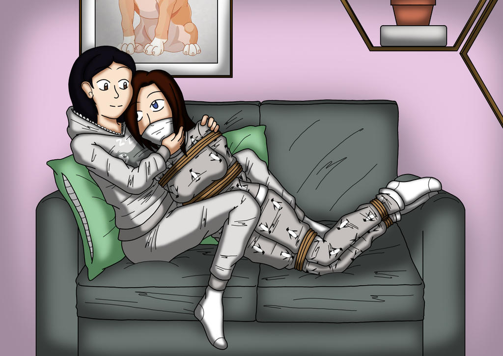 COMM - Couch cuddles