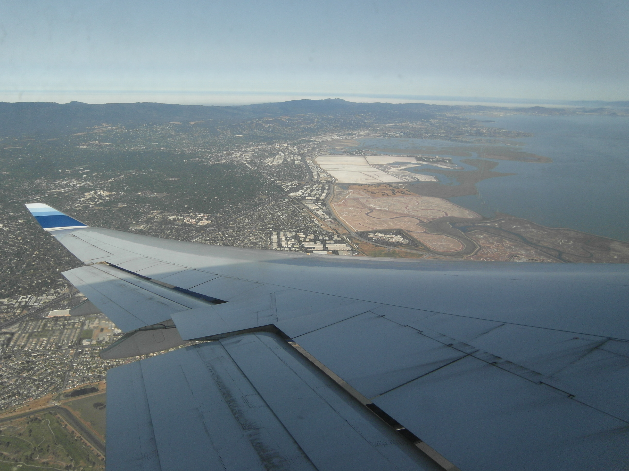 Boeing 747-400 Wingview over San Francisco