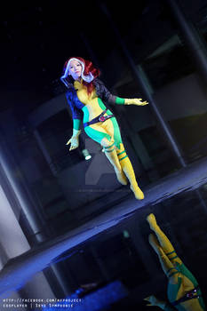 X-Men Rogue (Marvel Bishoujo Collection Cosplay)