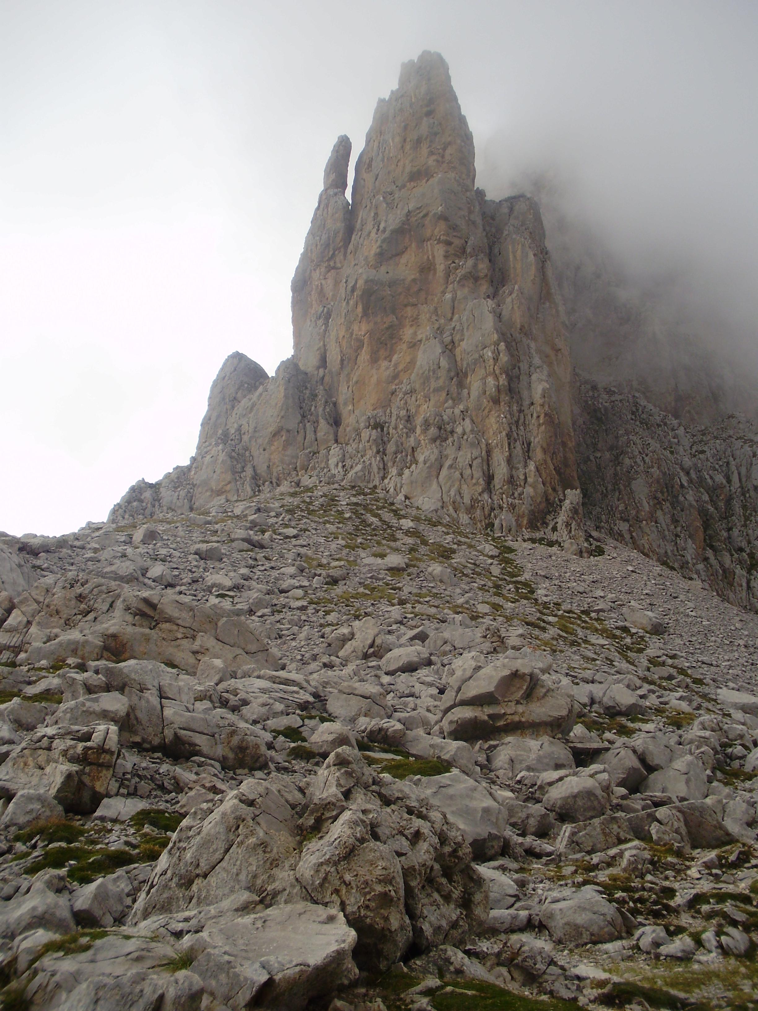 Los Picos de Europa 28 by AdenarKaren