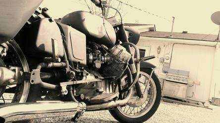 '68 Moto Guzzi V7 700