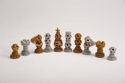 Chainmail Chess Set