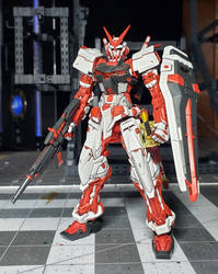 Gundam Astray Red Frame - armed