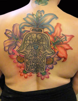 Hamsa and flowers