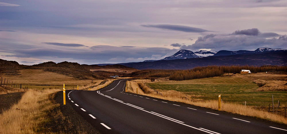 Дорога 7 метров. Исландия Окружная дорога. Грунтовые дороги Исландия. Исландия красивые виды трасса. Фотографии Исландия дорога.