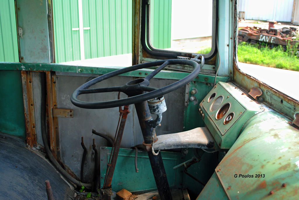 Vintage Bus IRM 0110 7-21-13