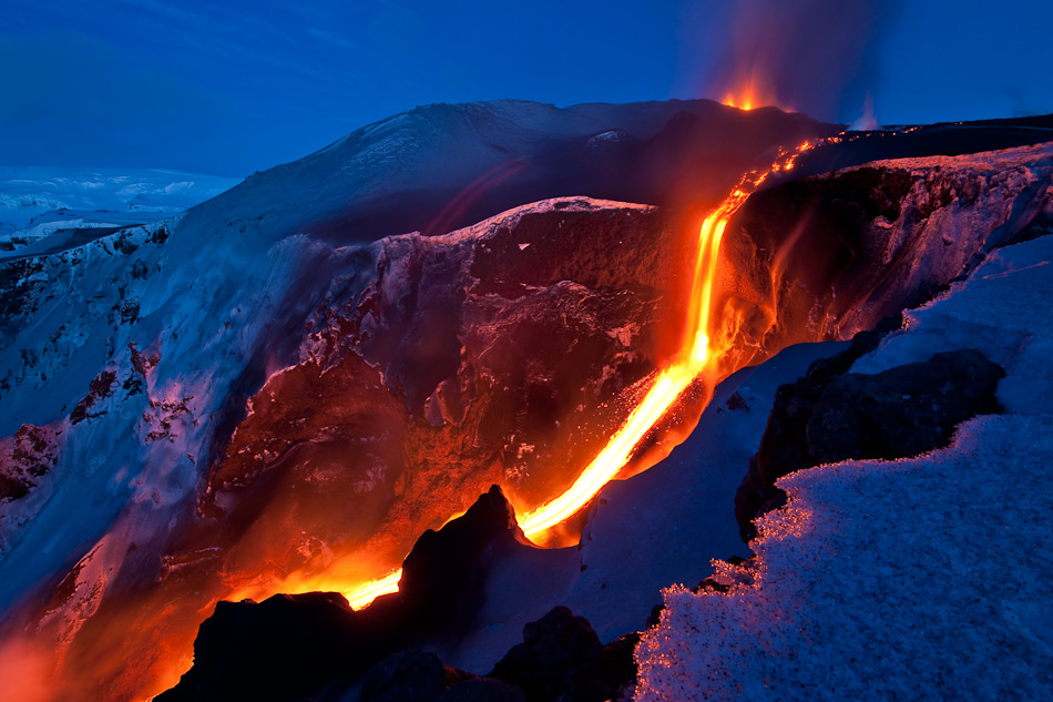 Icelandic volcano by schwartzschildradius