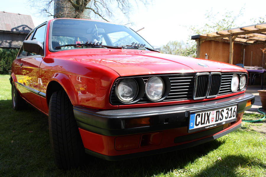 BMW 316i E30