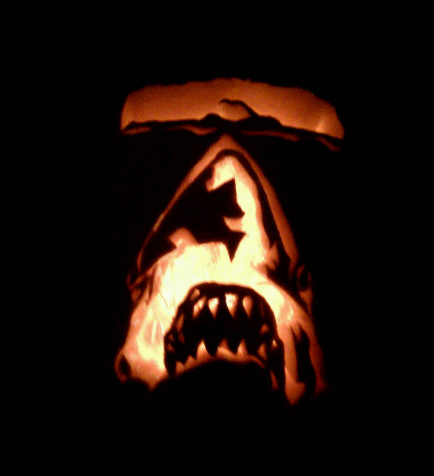 'Jaws Pumpkin' by worldbreaker13 on DeviantArt