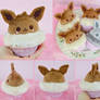 Plush dessert: Eevee Cupcake