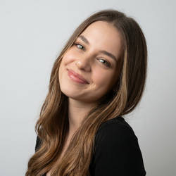 Christin Close-Up Portrait