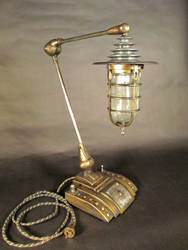 Harris-Built DeskLamp #04