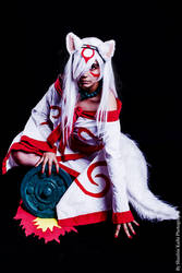 Pay attention ~ Cosplay Amaterasu [OKAMI] ver. 2 by Karinui