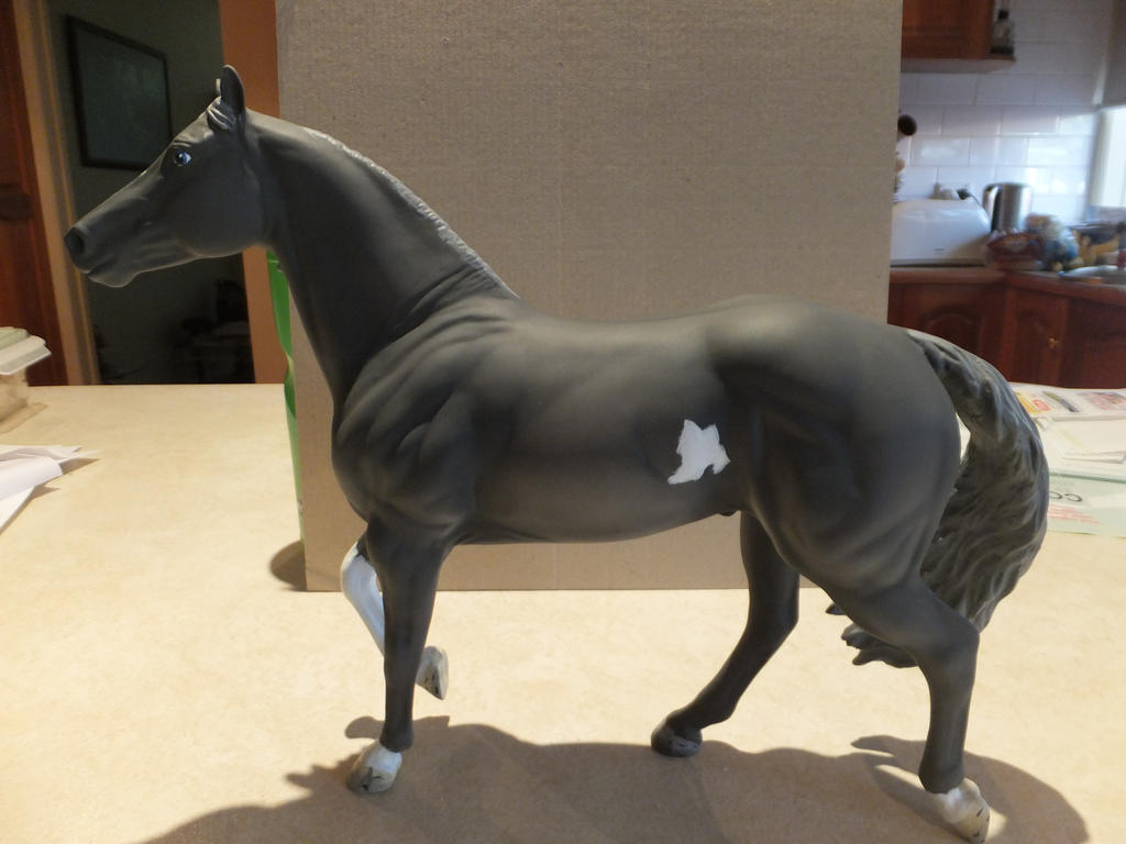 Glacier-Breyer Horse Custom